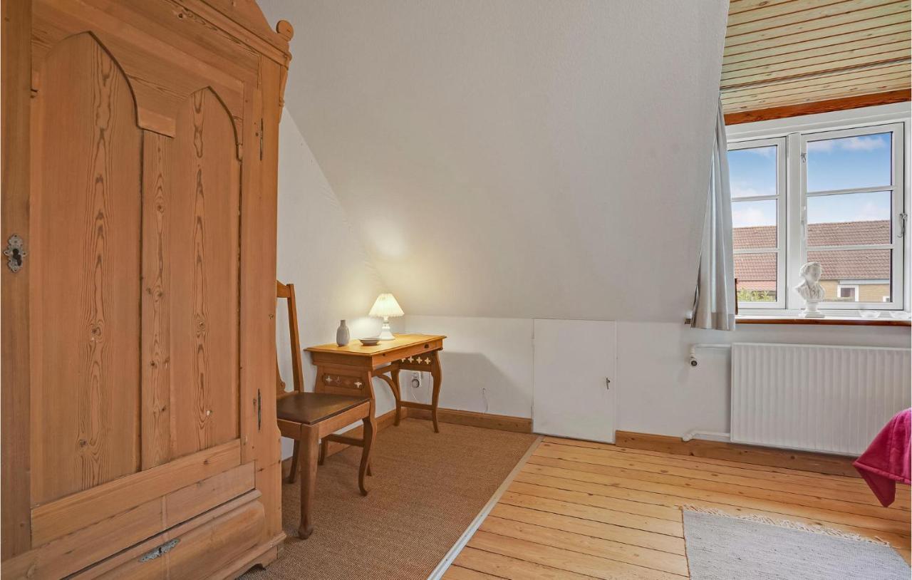 Lovely Home In Sonderborg With Kitchen ภายนอก รูปภาพ