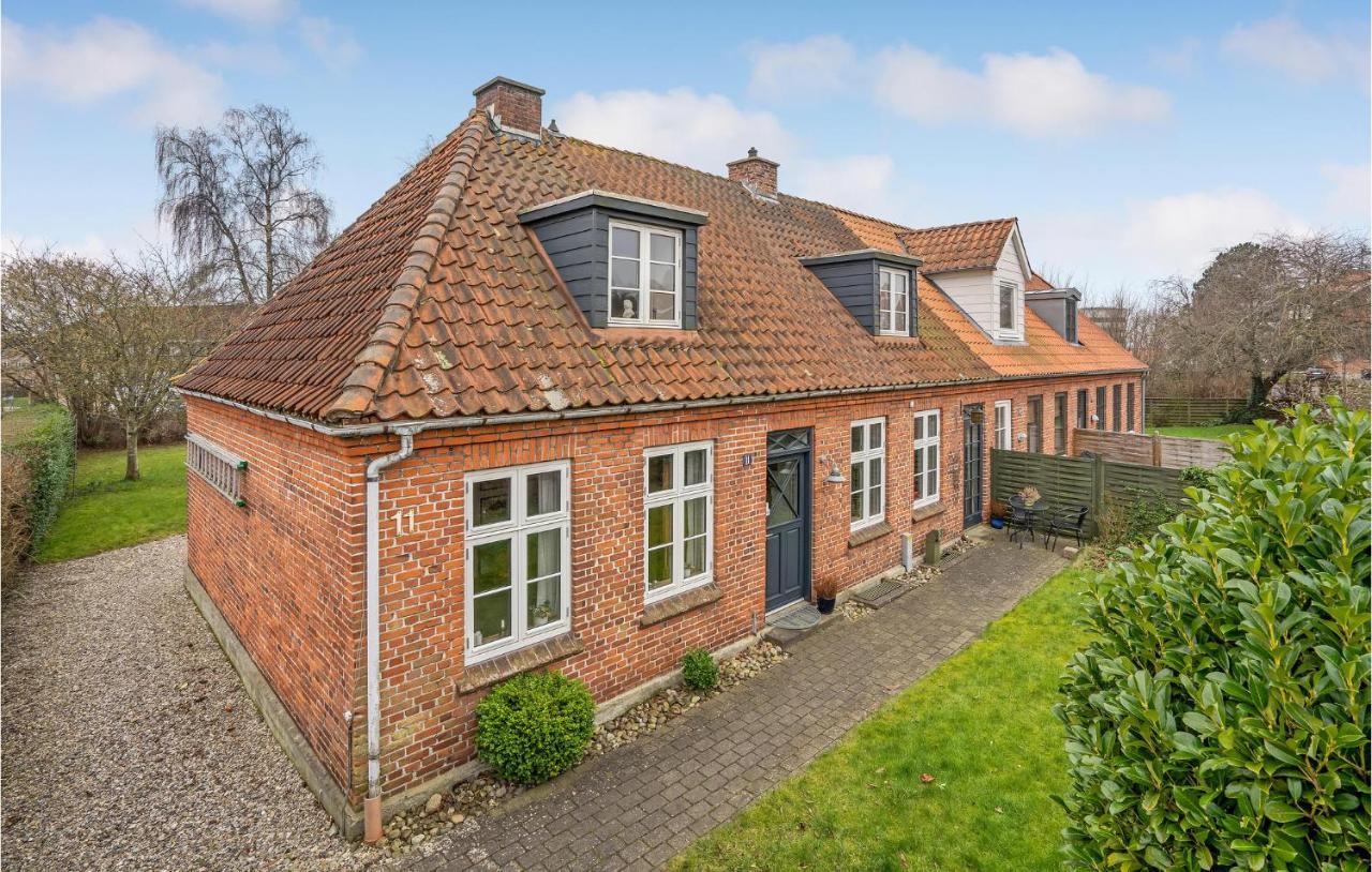 Lovely Home In Sonderborg With Kitchen ภายนอก รูปภาพ