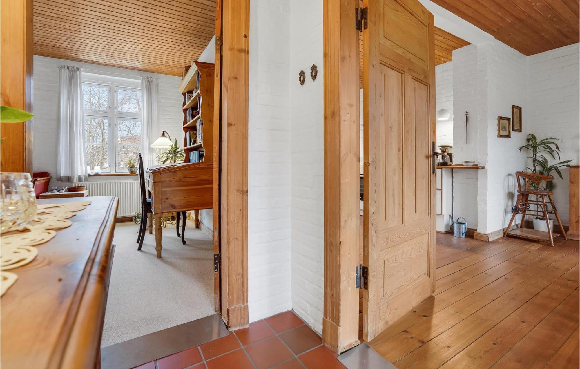 Lovely Home In Sonderborg With Kitchen ภายนอก รูปภาพ